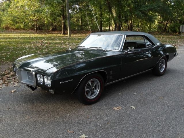 1969 Green Pontiac Firebird COUPE