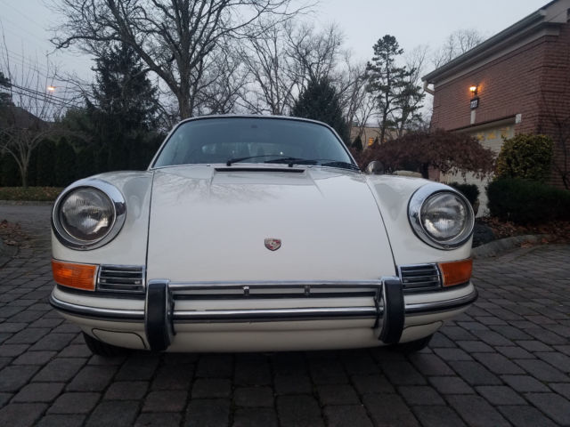1969 White Porsche 912 Coupe