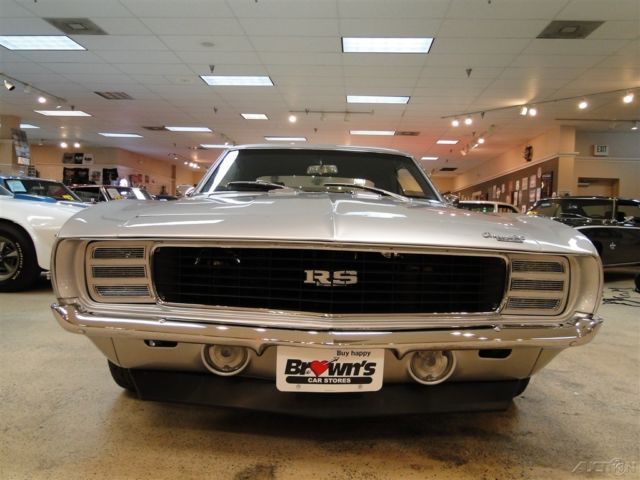 1969 Silver Chevrolet Camaro