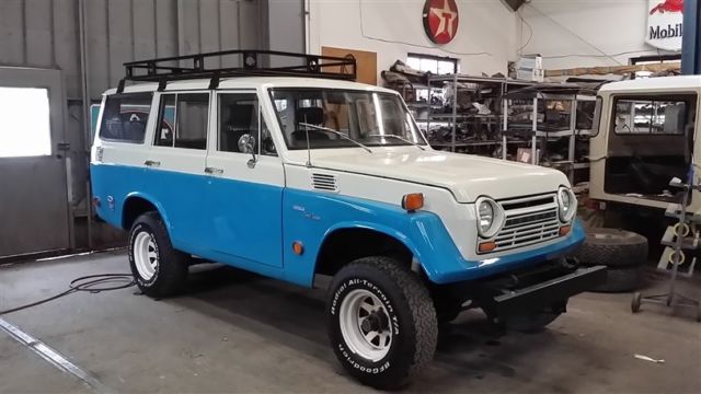 1969 SKY BLUE & ARCTIC WHITE Toyota Land Cruiser 4 DOOR