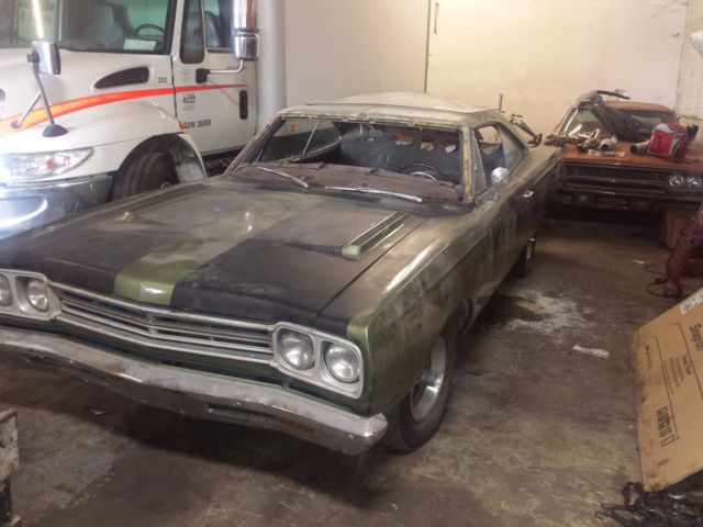 1969 Green Plymouth Road Runner