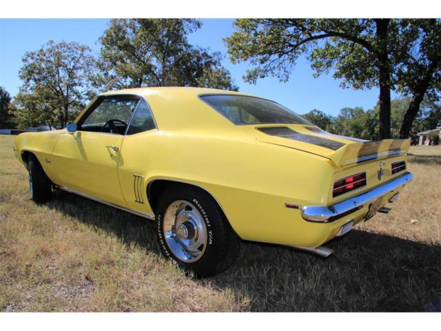 1969 Yellow Chevrolet Camaro Coupe
