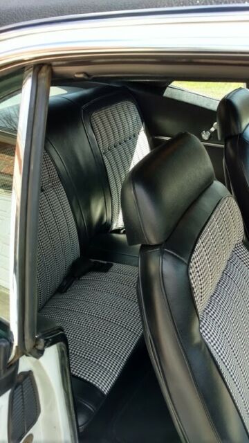 1969 White Chevrolet Camaro Coupe