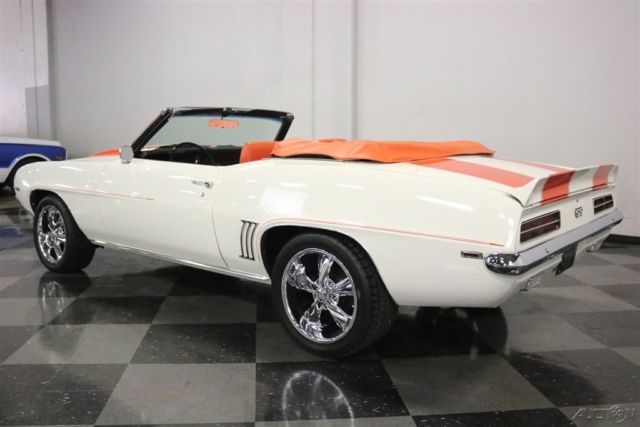 1969 White Chevrolet Camaro