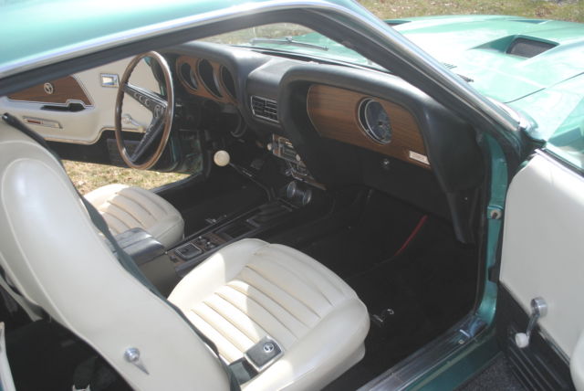 1969 Yellow Ford Mustang Fastback
