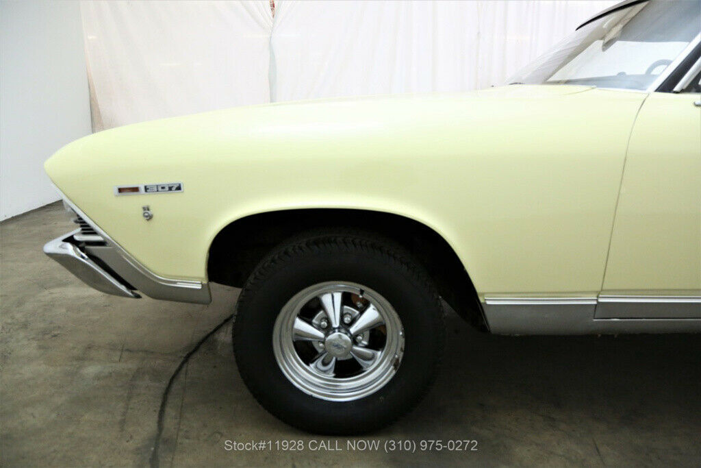 1969 Yellow Chevrolet Malibu