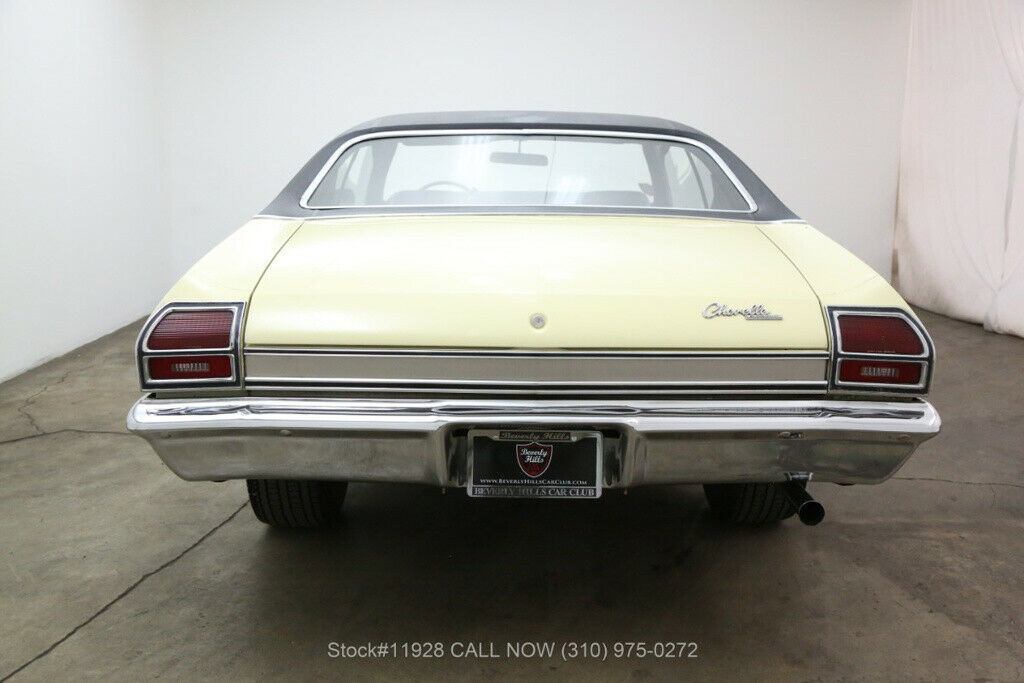 1969 Yellow Chevrolet Malibu