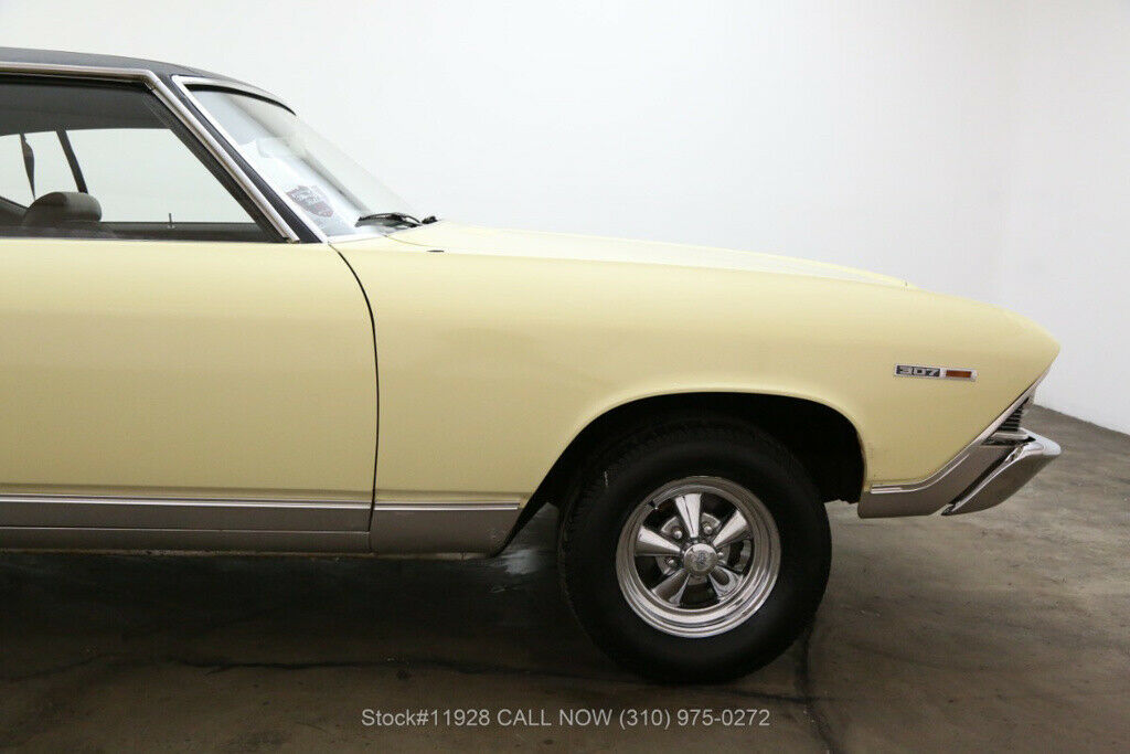 1969 Yellow Chevrolet Malibu