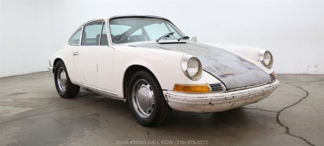 1969 White Porsche 911