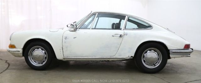 1969 White Porsche 911