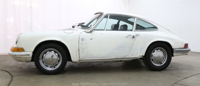 1969 White Porsche 911