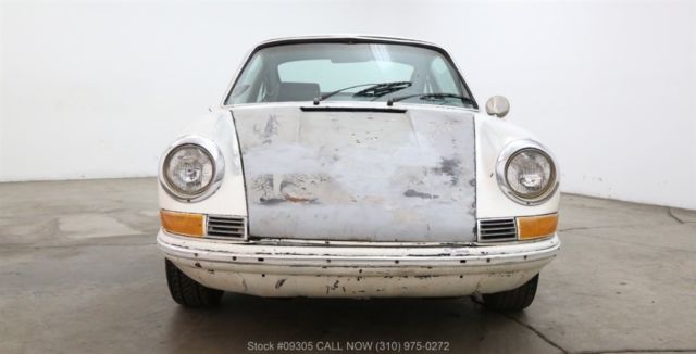 1969 White Porsche 911