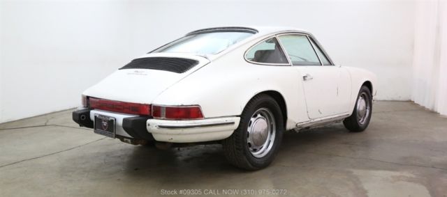 1969 White Porsche 911