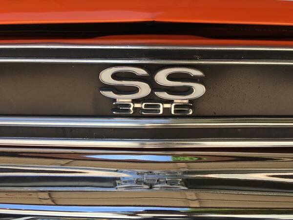 1969 Orange Chevrolet Chevelle Coupe