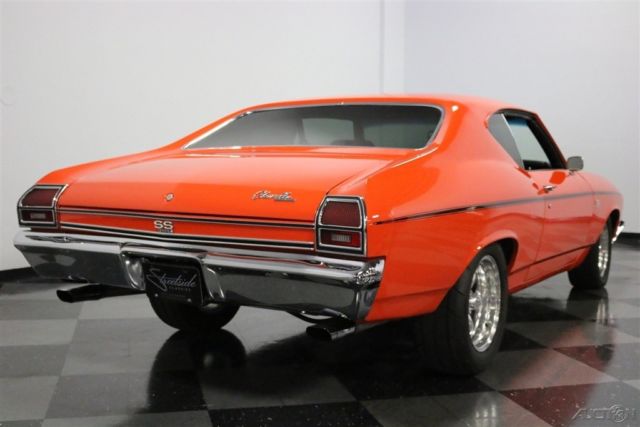 1969 Orange Chevrolet Chevelle
