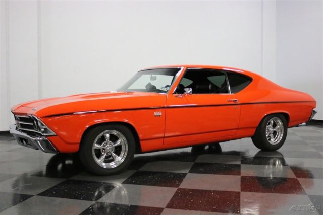 1969 Orange Chevrolet Chevelle