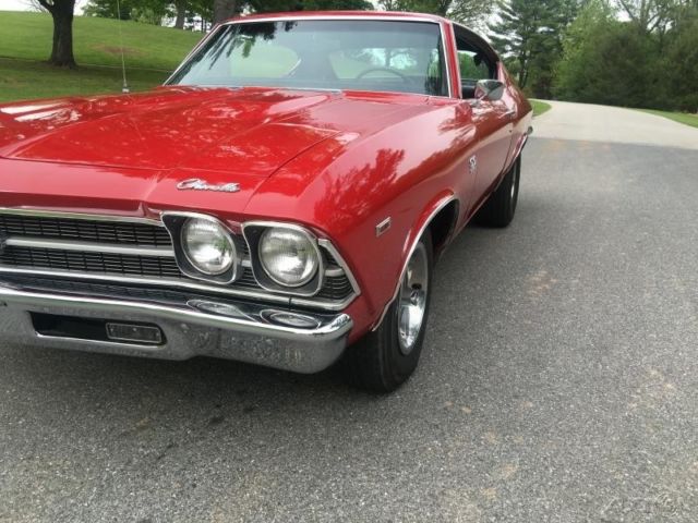 1969 Red Chevrolet Chevelle Coupe