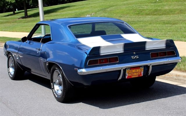 1969 White Chevrolet Camaro Coupe