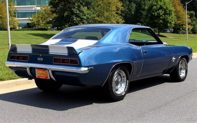 1969 White Chevrolet Camaro Coupe