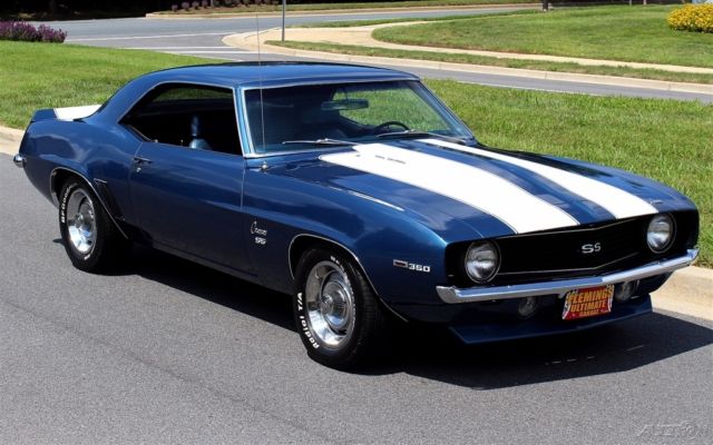 1969 White Chevrolet Camaro Coupe