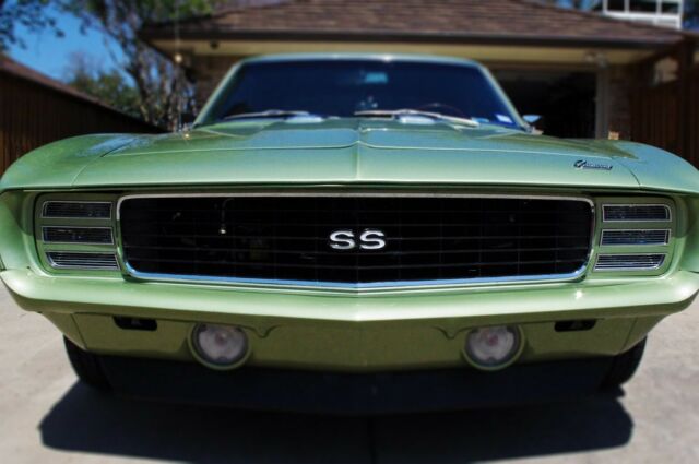 1969 Frost Green Metallic Chevrolet Camaro Coupe