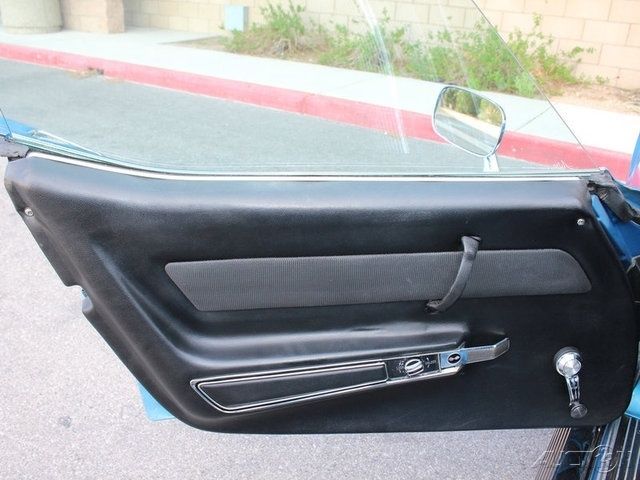 1969 Blue Chevrolet Corvette