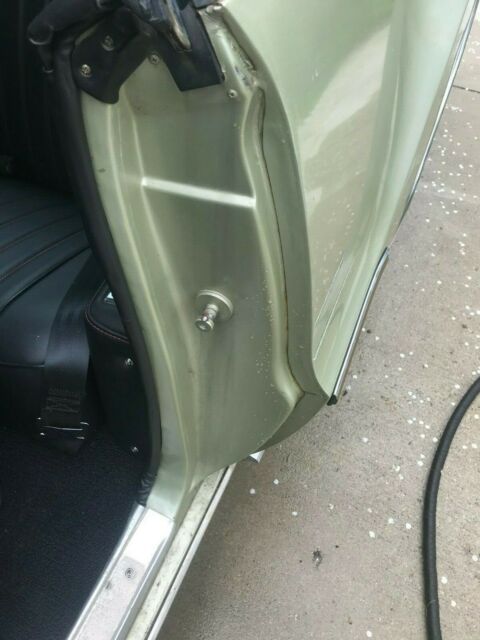 1969 Green Oldsmobile Toronado Coupe