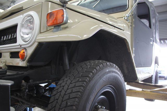 1969 Tan Toyota FJ40 --