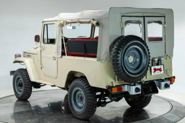 1969 Tan Toyota Land Cruiser --