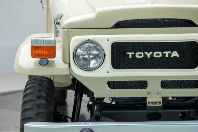 1969 Tan Toyota Land Cruiser --
