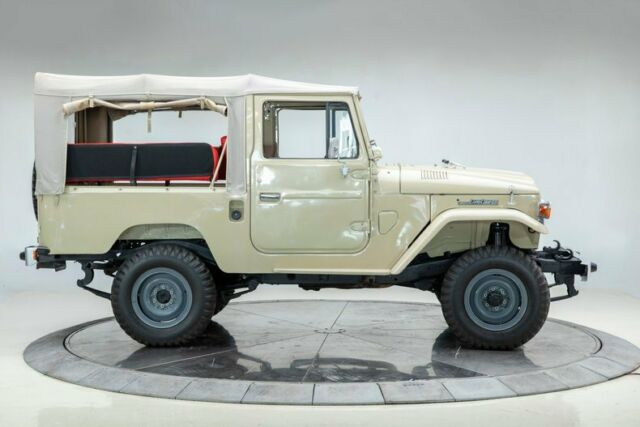 1969 Tan Toyota Land Cruiser --