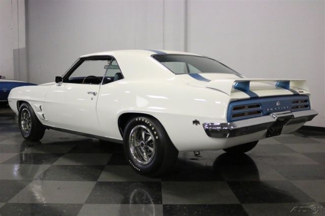 1969 White Pontiac Firebird