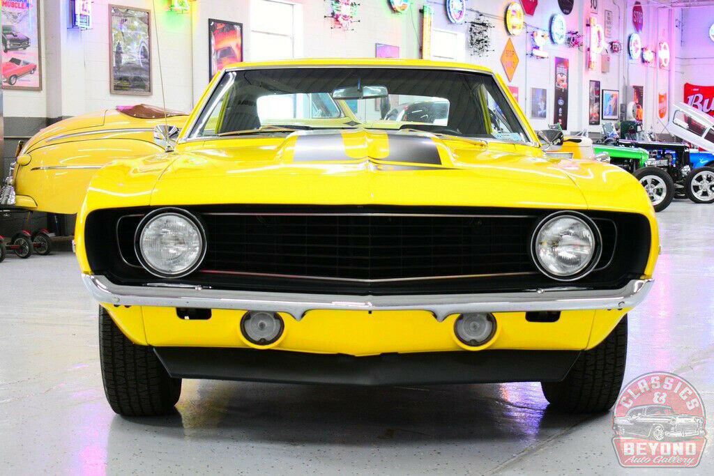 1969 Yellow Chevrolet Camaro Coupe