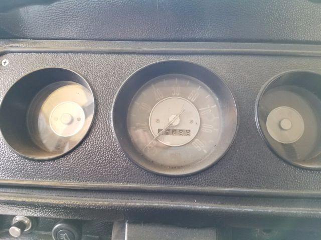 1969 White Volkswagen Bus/Vanagon Van Camper