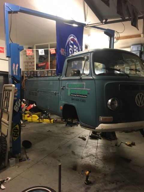 1969 Blue Volkswagen Bus/Vanagon
