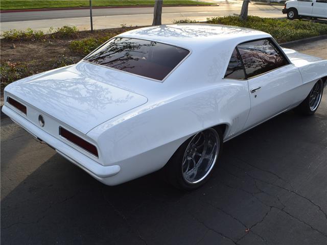 1969 White Chevrolet Camaro Coupe