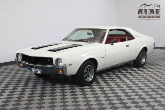 1969 White AMC Javelin