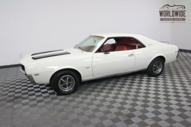 1969 White AMC Javelin