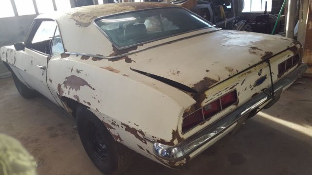 1969 Yellow Chevrolet Camaro Coupe
