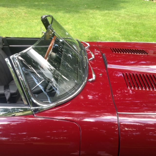 1969 Burgundy Jaguar E-Type Roadster