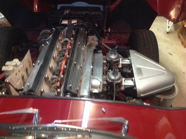 1969 Burgundy Jaguar E-Type Roadster