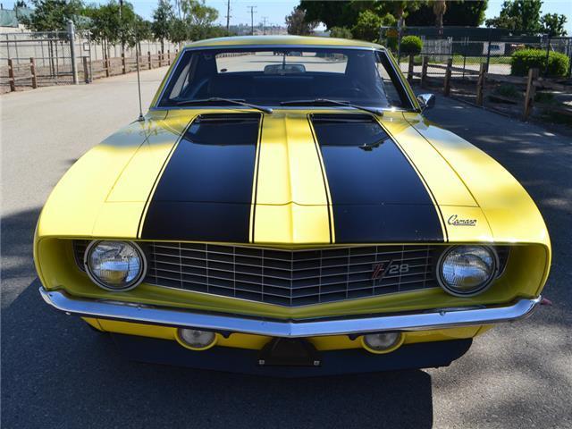 1969 Yellow Chevrolet Camaro Coupe