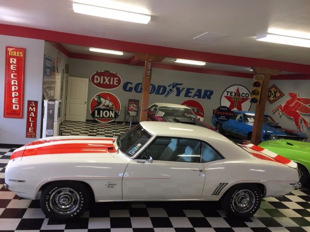 1969 White /w Orange stripes Chevrolet Camaro Coupe