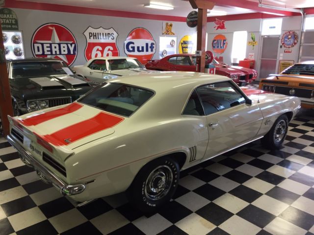 1969 White /w Orange stripes Chevrolet Camaro Coupe