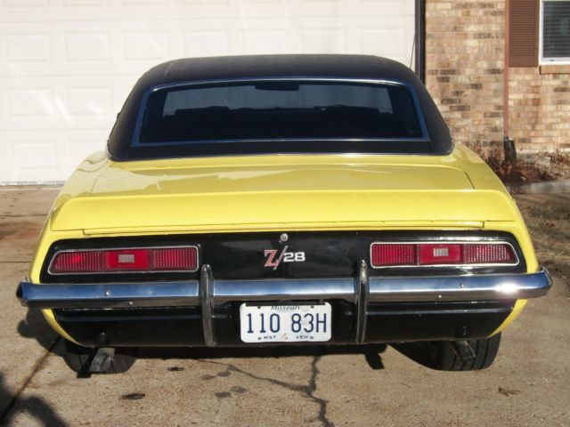 1969 Yellow Chevrolet Camaro Coupe
