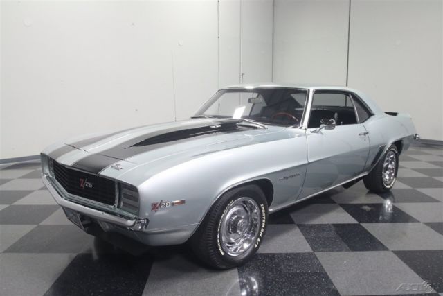 1969 Silver Chevrolet Camaro