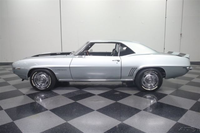 1969 Silver Chevrolet Camaro