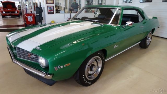 1969 Silver Chevrolet Camaro
