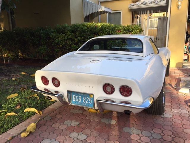 1969 CanAm white Chevrolet Corvette Convertible