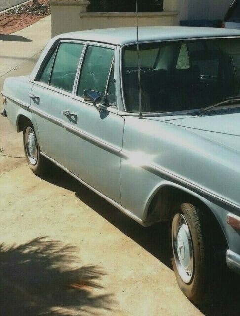 1970 Blue Mercedes-Benz 200-Series Sedan
